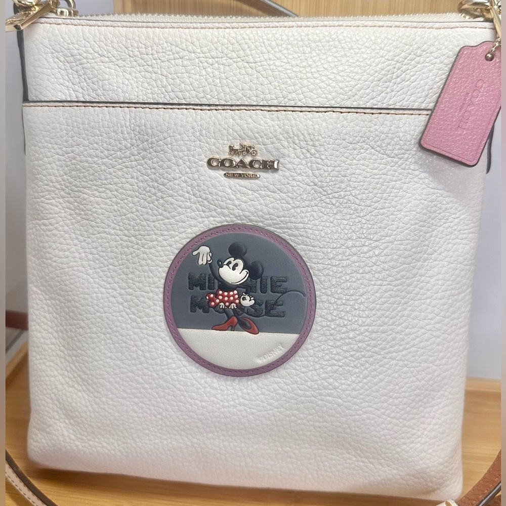 COACH Ivory Off-White Cream Leather Minnie Mouse Kitt Messenger Crossbody Bag
